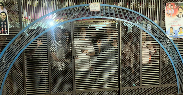 নরসিংদীতে বিএনপির যুগ্ম মহাসচিব খোকন অবরুদ্ধ, কয়েকজন আটক