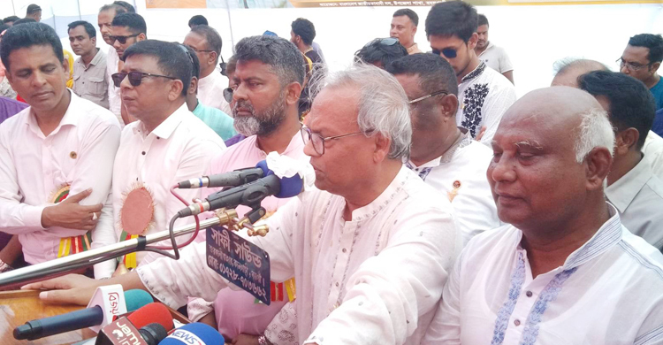 দুর্ভিক্ষ আসবে না, এসে গেছে: রিজভী