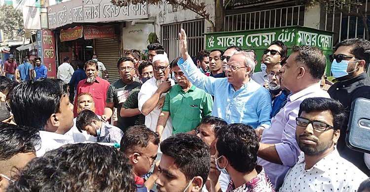 ‘লজ্জা থাকলে সিইসি মাহবুব তালুকদারের সমালোচনা করতেন না’