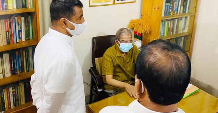 ফখরুলের সঙ্গে ঢাকা-১৮ আসনের প্রার্থী জাহাঙ্গীরের সাক্ষাৎ