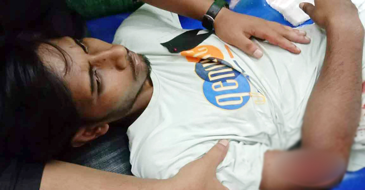 পাশাপাশি সভা-সমাবেশ, বিএনপি-ছাত্রলীগ সংঘর্ষে আহত ৩