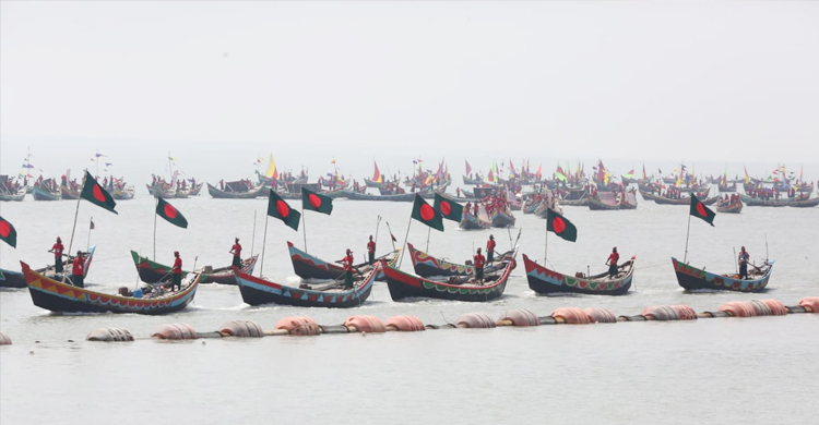 রাবনাবাদে প্রধানমন্ত্রীকে স্বাগত জানালো ২০০ রঙিন নৌকা