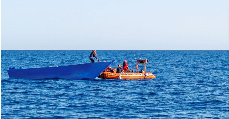 41 people die after boat sinks off Tunisia