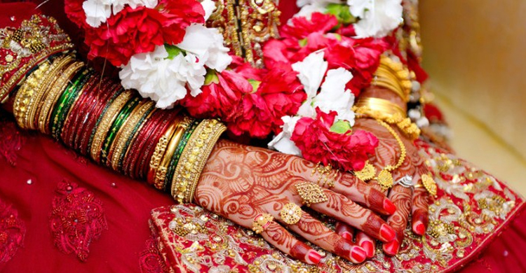 স্বামীর নির্যাতনে নববধূর মৃত্যু