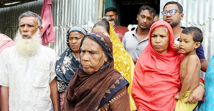 সিনেমার গল্পকেও হার মানায় আমেনার ঘরে ফেরার কাহিনি
