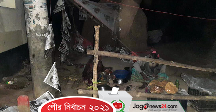 বগুড়ায় ধানের শীষের নির্বাচনী ক্যাম্প ভাঙচুর