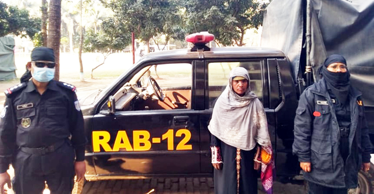 বগুড়ায় হেরোইন ও ইয়াবাসহ নারী আটক