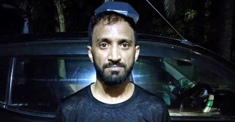 বগুড়ায় চাঁদাবাজির অভিযোগে ‘ভুয়া সাংবাদিক’ গ্রেফতার