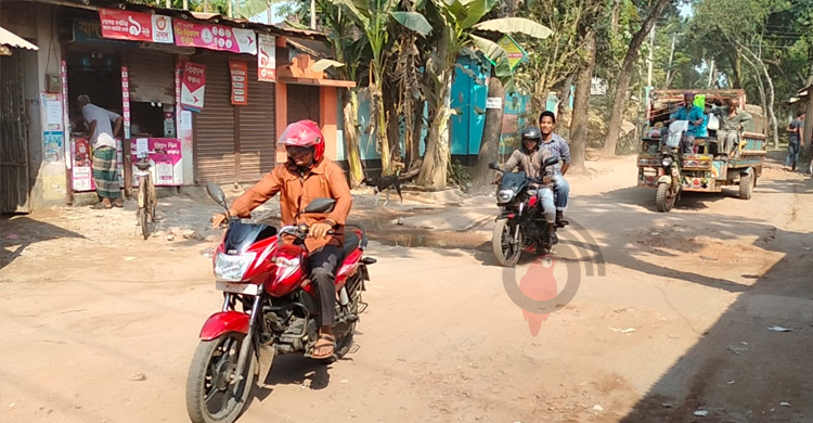 দুর্ভোগে অতিষ্ট বগুড়া পৌরসভার মানুষ