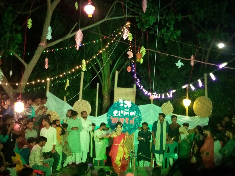 বশেমুরবিপ্রবিতে শীতবরণ উৎসব