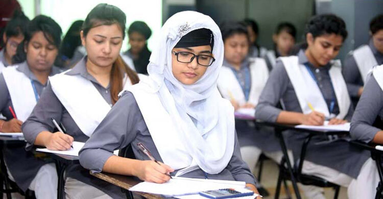 এইচএসসির বিষয়ে সিদ্ধান্ত পুনর্বিবেচনা চেয়ে সরকারকে লিগ্যাল নোটিশ