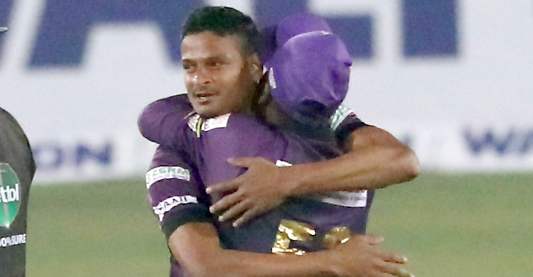নাসুম-শরিফুলের জাদুতে তামিমদের হারিয়ে চট্টগ্রামের প্রথম জয়