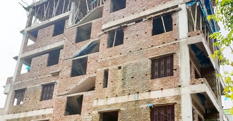 ব্রাহ্মণবাড়িয়ায় অনুমোদনহীন বহুতল ভবন, জরিমানা ৩৮ লাখ