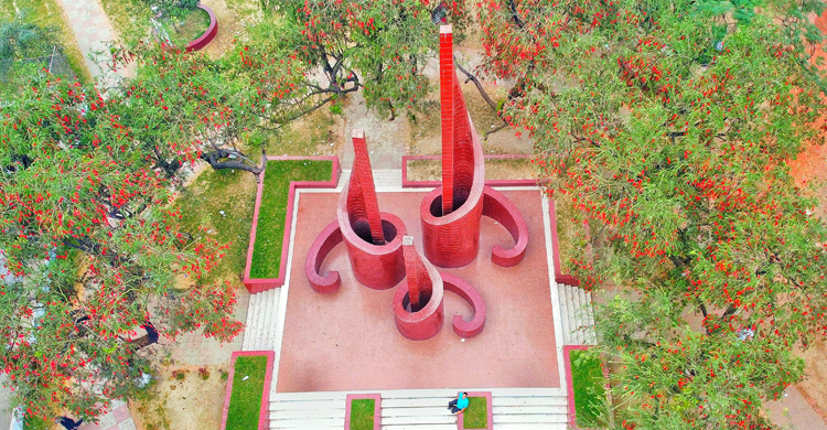 মুক্ত ব্রাহ্মণবাড়িয়ায় বিজয়ের পতাকা ওড়ে আজ