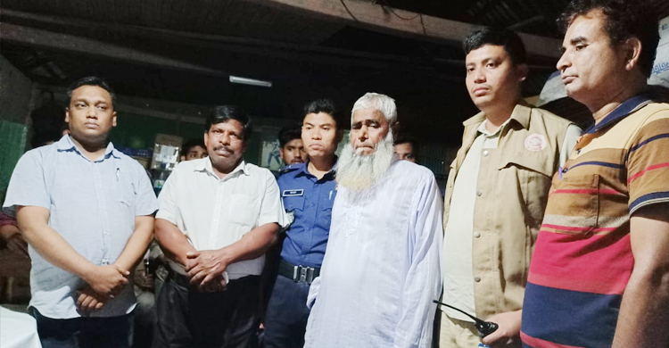 আখাউড়ায় ইয়াবাসহ আ’লীগ নেতা আটক