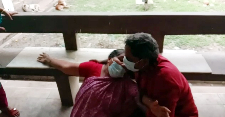 ব্রাহ্মণবাড়িয়ায় মাইক্রোবাসের ধাক্কায় শিশু নিহত