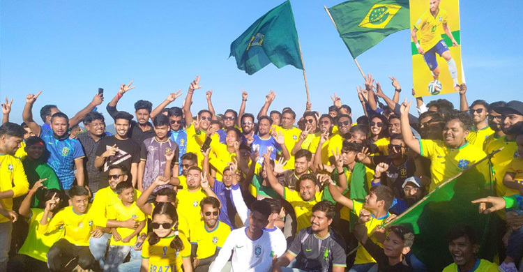 রাঙ্গামাটিতে ব্রাজিল সমর্থকদের মোটর শোভাযাত্রা