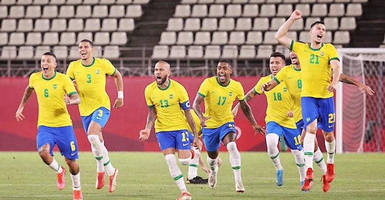 Brazil defend Olympic gold in extra-time win