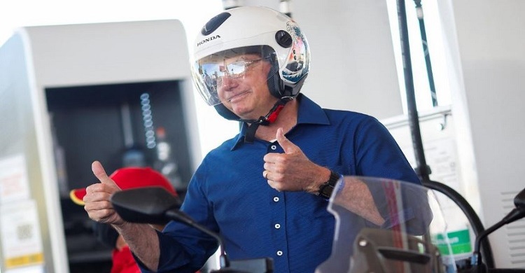 Brazil president's new Covid-19 test comes back negative