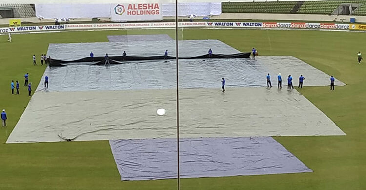 বৃষ্টিতে আবারও বাংলাদেশ-পাকিস্তানের খেলা বন্ধ