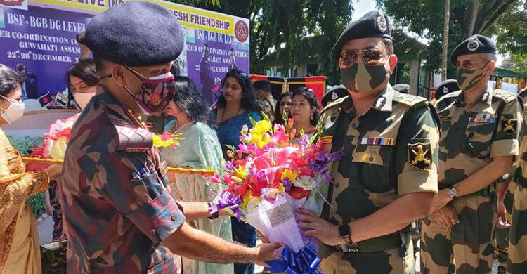 তিনবিঘা করিডোর পরিদর্শন করলেন বিএসএফ মহাপরিচালক
