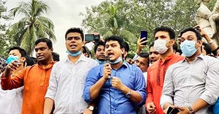 ‘বঙ্গবন্ধুকে নিয়ে আরেকবার কটূক্তি করলে বুড়িগঙ্গায় ভাসিয়ে দেব’