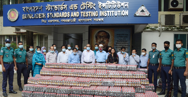২০ লাখ টাকার নকল কার্বনেটেড বেভারেজ জব্দ