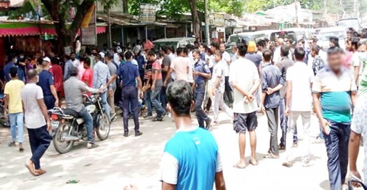 বগুড়ায় মিছিল থেকে আ.লীগের দু’গ্রুপে মারামারি, আহত ২