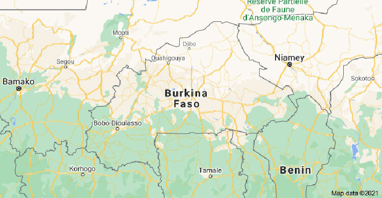Dozens die in Burkina Faso as Islamist militants raid convoy