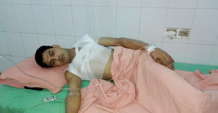 সীতাকুণ্ডে স্টিল মিলে বিস্ফোরণে পাঁচ শ্রমিক দগ্ধ