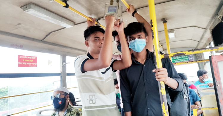 রূপগঞ্জে যাত্রীবোঝাই বিআরটিসি বাসে নেয়া হচ্ছে দ্বিগুণ ভাড়া