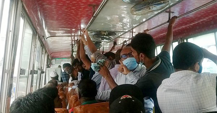 ঢাকায় গণপরিবহনে দিনে ১৮২ কোটি টাকা অতিরিক্ত ভাড়া আদায়