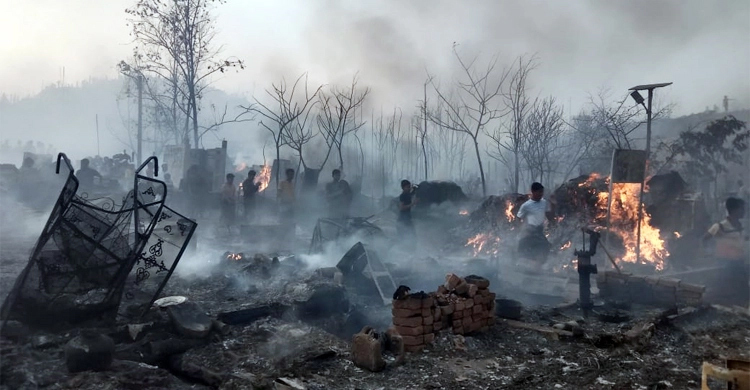 আধিপত্য বিস্তারে ক্যাম্পে পরিকল্পিত আগুন: তদন্ত কমিটি