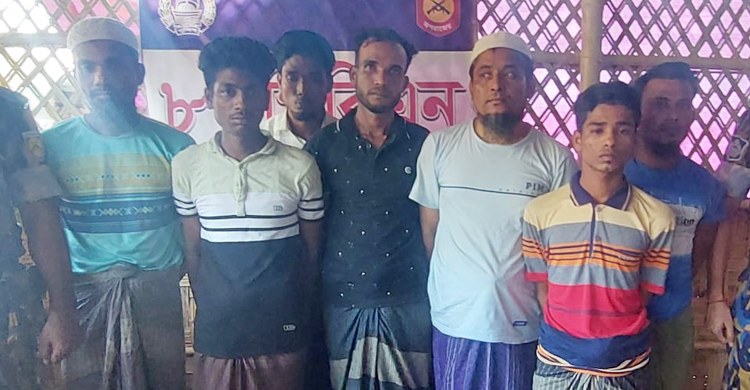 উখিয়া ক্যাম্পে অভিযান, আরও ১৯ রোহিঙ্গা গ্রেফতার