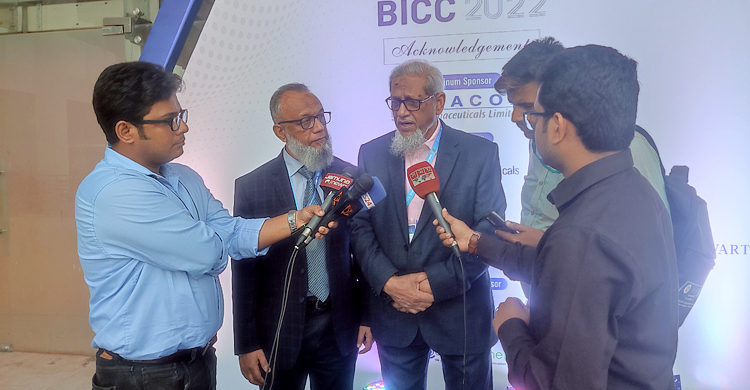 ক্যানসার চিকিৎসায় সরকারি-বেসরকারি প্রতিষ্ঠানের সমন্বয় জরুরি