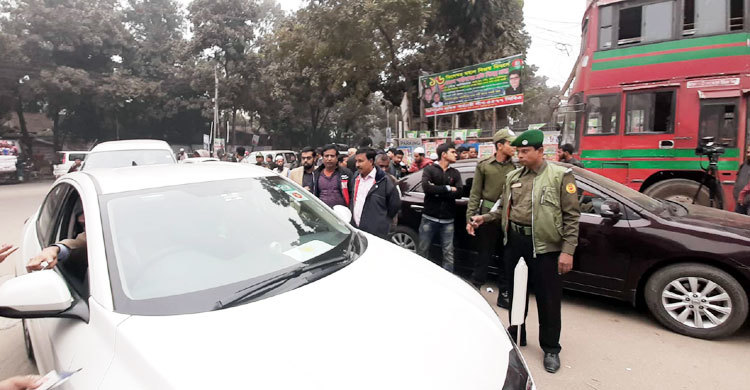 সচিবালয় এলাকায় হর্ন নিষিদ্ধে অভিযান শুরু