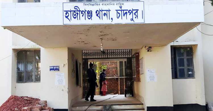 হাজীগঞ্জের ৮ মামলায় আসামি তিন হাজার