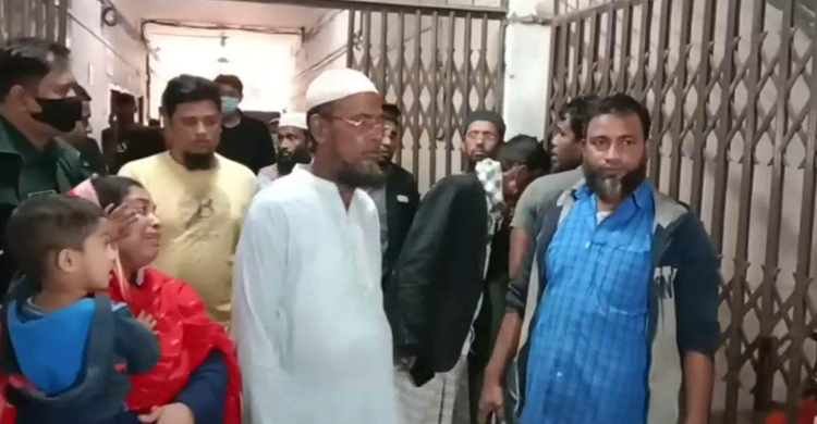 জামিনের পর কারাগার থেকে বের হলেন লাশ হয়ে