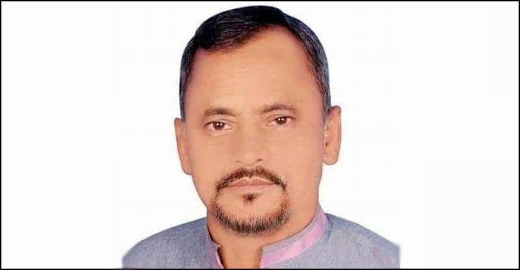 ত্রাণের তালিকায় ঘষামাজা করে ধরা খেলেন ইউপি চেয়ারম্যান