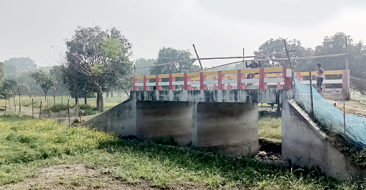 কাজেই আসছে না ২৫ লাখ টাকার কালভার্ট