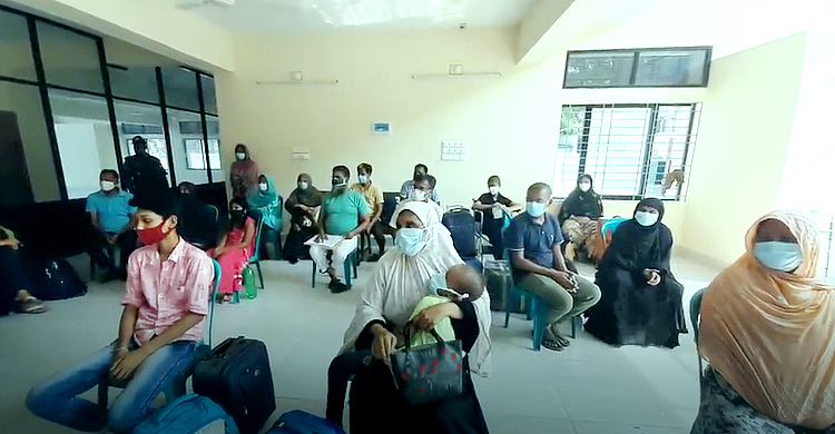 দেশে ফিরল ভারতে আটকা পড়া আরও ২৪ বাংলাদেশি