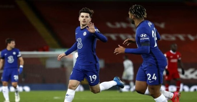 Chelsea go fourth as Liverpool lose at Anfield again