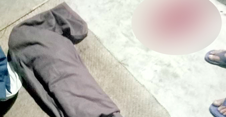 ছোট্ট সাজ্জাদকে পিষে মারলো পিকআপভ্যান