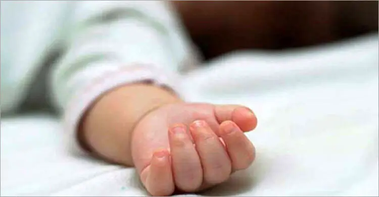 মামা বাড়ি বেড়াতে এসে বিদ্যুৎস্পৃষ্টে প্রাণ গেলো শিশুর