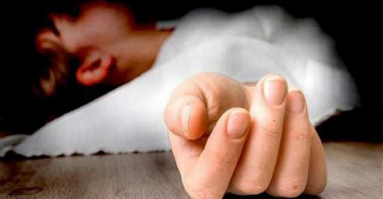 বাবার সঙ্গে বের হয়ে লাশ হয়ে ফিরল শিশু