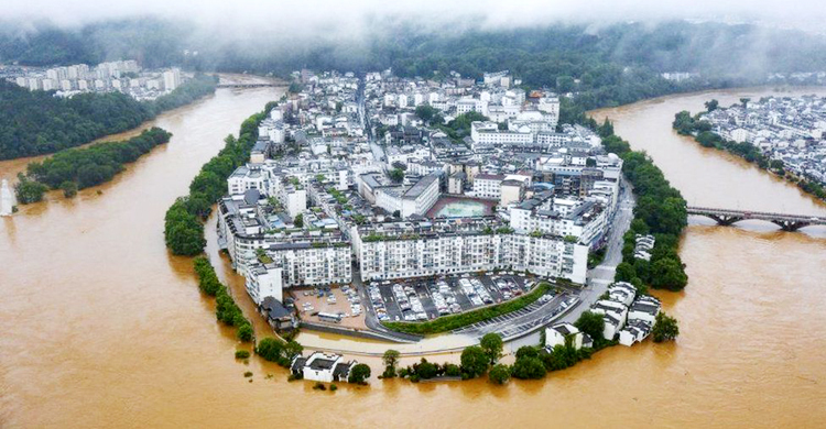 চীনের দক্ষিণ-পূর্বাঞ্চলে ভয়াবহ বন্যা