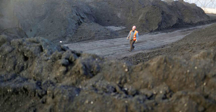 21 miners trapped after Xinjiang coal mine accident