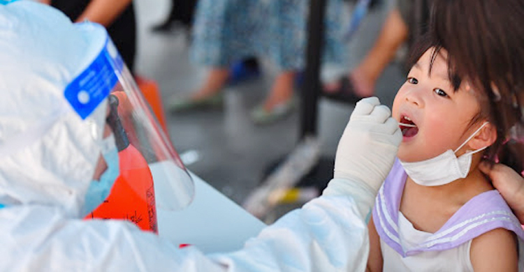 Chinese mainland reports 53 new locally transmitted COVID-19 cases