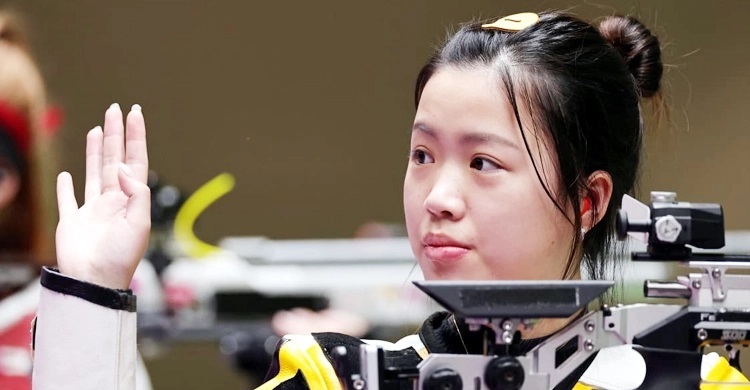 Tokyo Olympics: China's Yang wins first gold