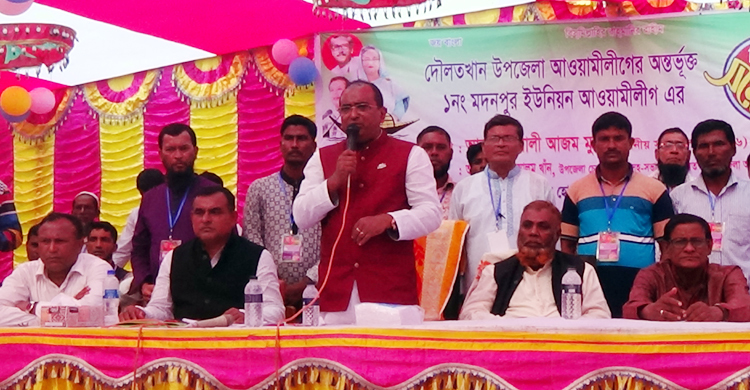 পাল্টে যাচ্ছে ভোলার বিচ্ছিন্ন চর মদনপুরের চিত্র